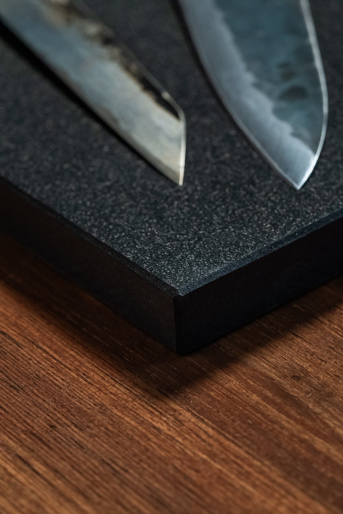 Planche à découper professionnelle Asahi (noire)