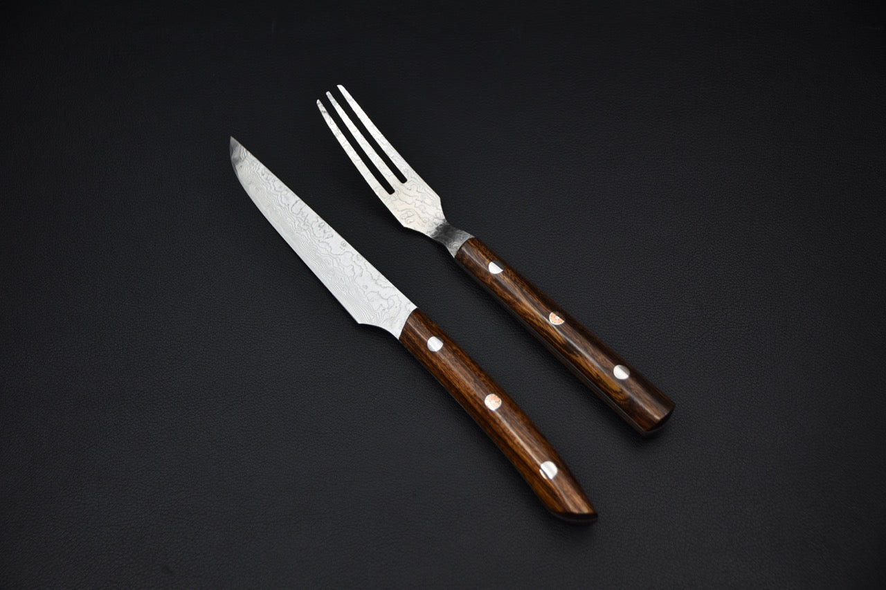 Ensemble Saji R2 Damascus Couteau à Steak et fourchette Damascus