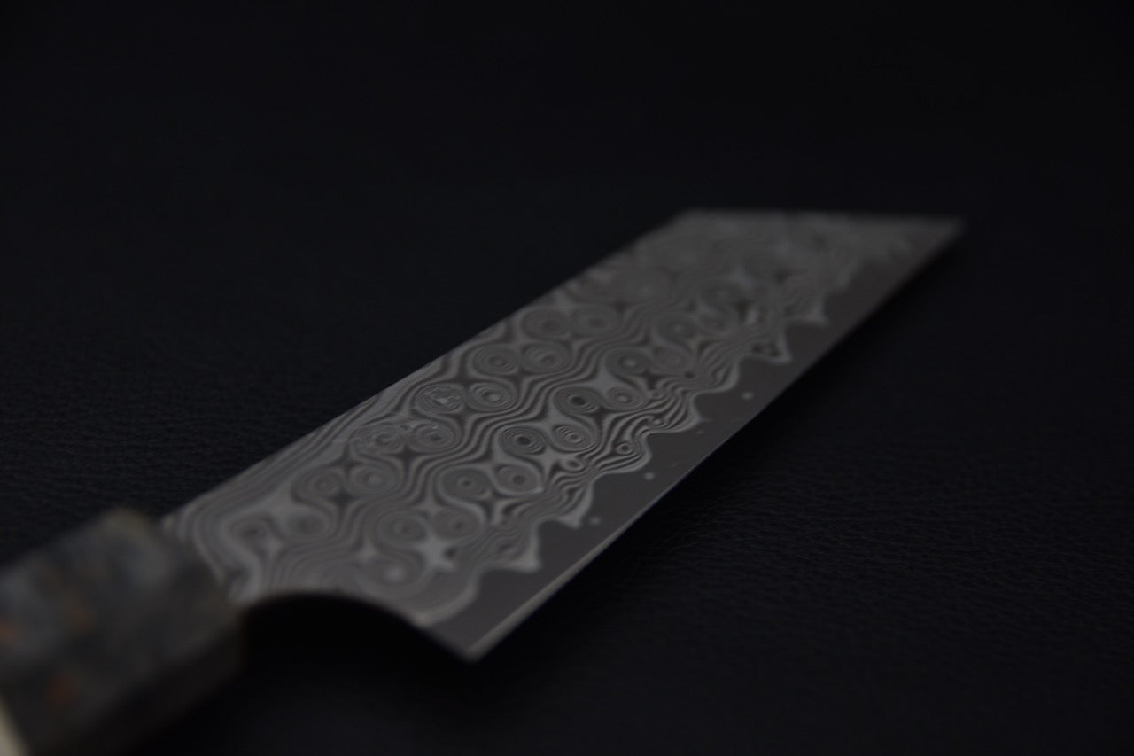 Nigara Hamono SG2 Anmon Damascus Ko-Bunka 120mm Bouleau