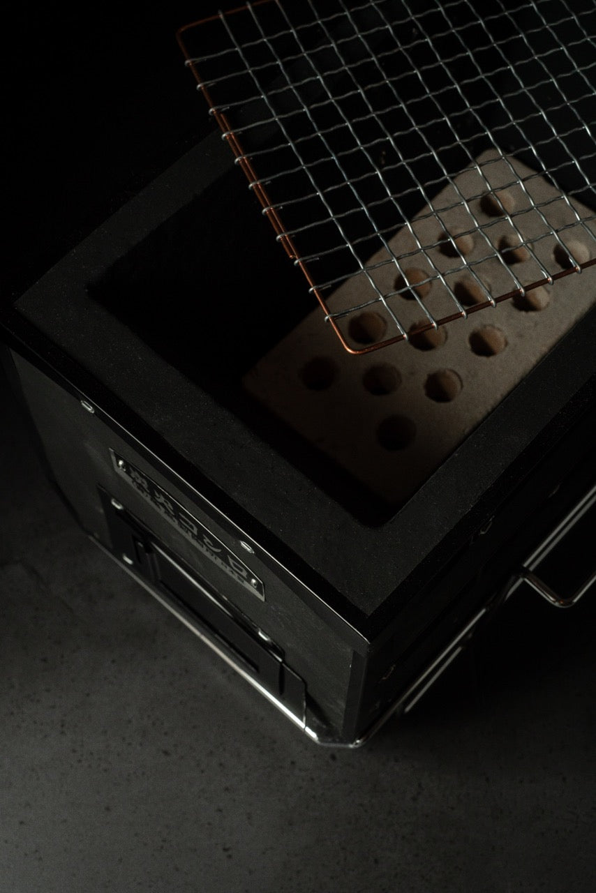 Komon Sumibi-Yakitori Konro Noir