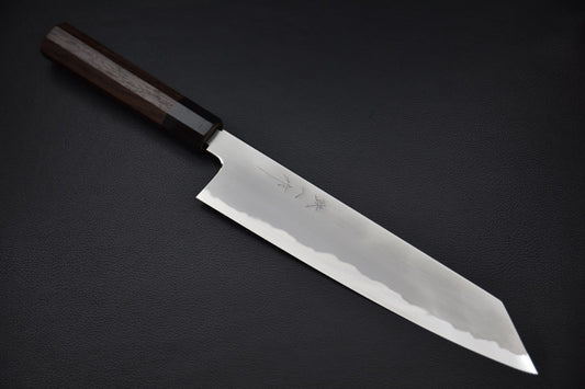 Couteau japonais Tetsujin Kiritsuke Gyuto 240mm vu de haut sur fond noir