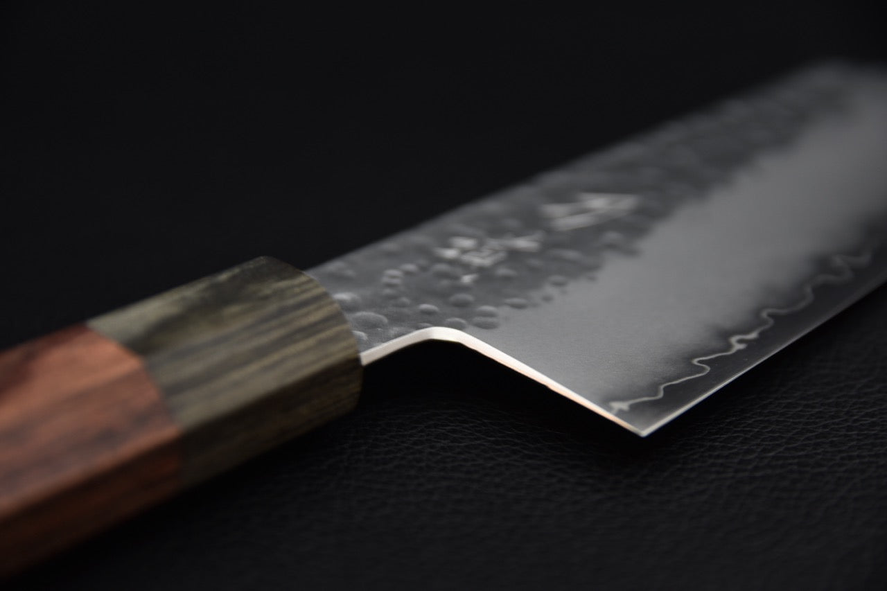 Hado bunka 135 mm couteau japonais — vue de la lame côté droit