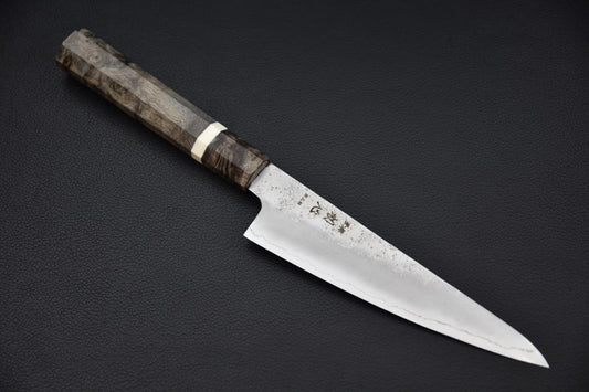 Hatsukokoro santoku 150 mm en Ginsan — vue complète, couteau japonais sur fond neutre