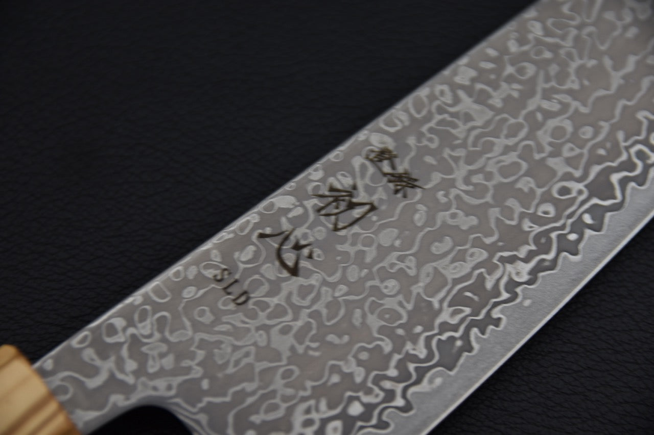 Couteau japonais bunka en SKD-11, vue de la lame côté droit