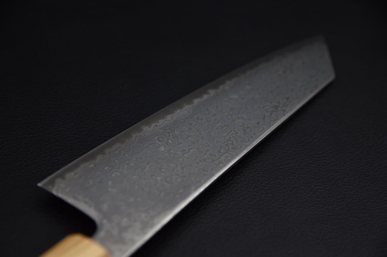 Couteau japonais bunka, profil du dos et de la hauteur de lame