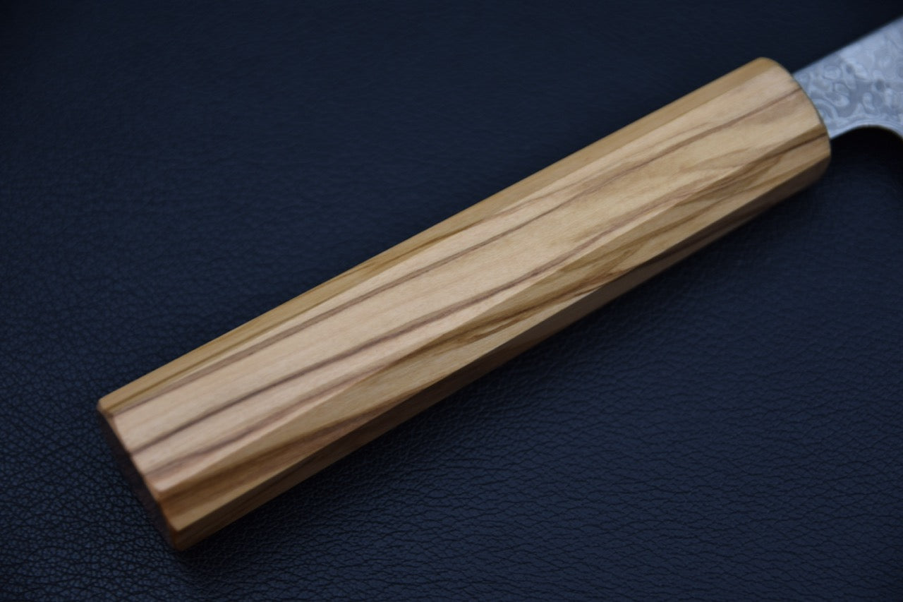 Hatsukokoro gyuto japonais — vue de la spine et dos de lame 210 mm