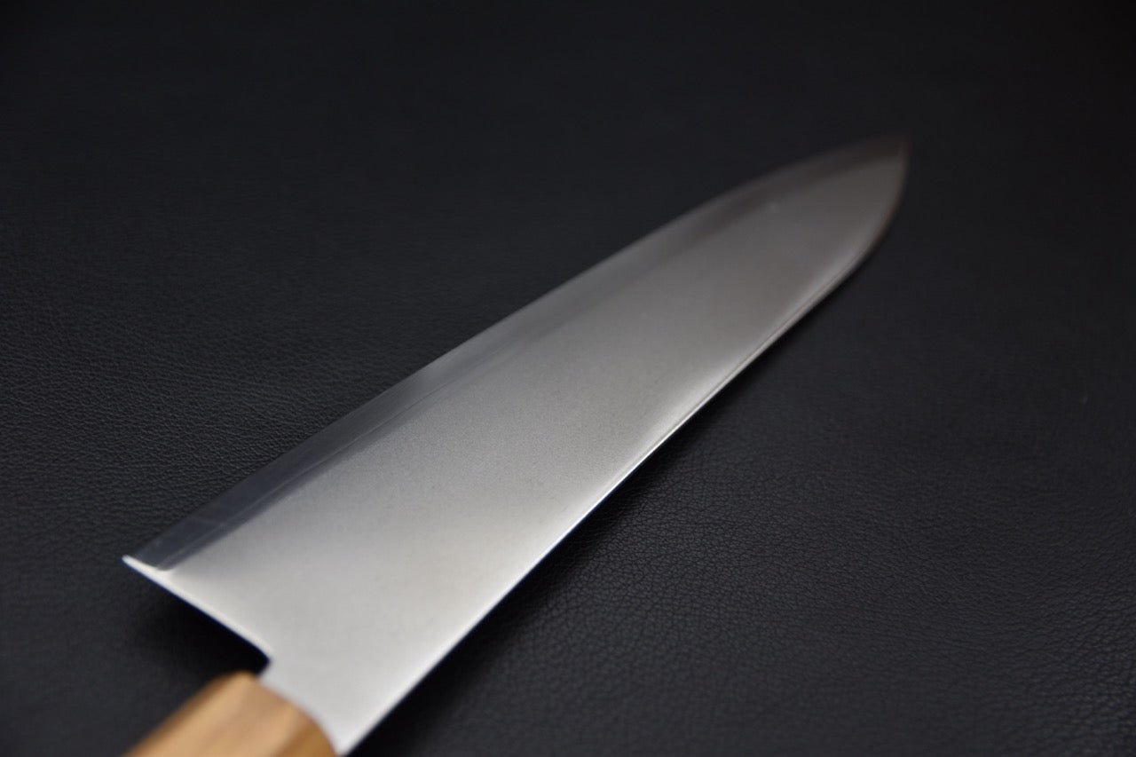 Hatsukokoro gyuto 210 mm — manche en bois, couteau japonais