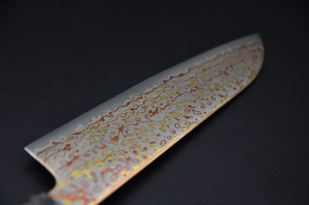 Hatsukokoro santoku couteau japonais — détail du manche et jonction lame