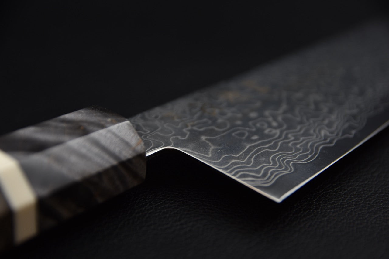 Hatsukokoro gyuto 240 mm — jonction lame-manche, détail du talon