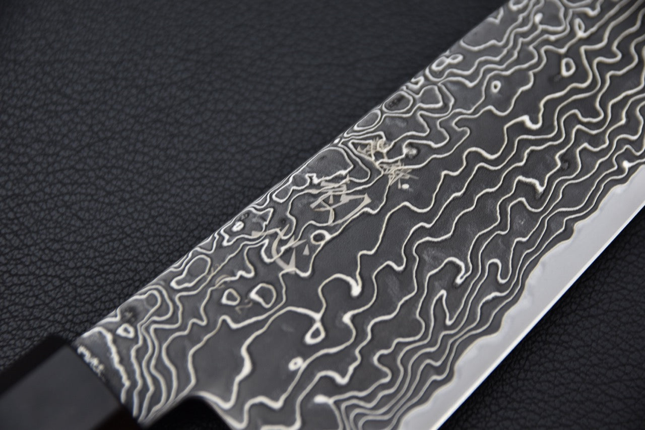 Hatsukokoro gyuto 210 mm — détail du tranchant et construction sanmai