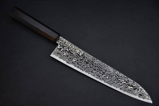 Couteau japonais gyuto 240 mm, vue complète de la lame et du manche en ébène
