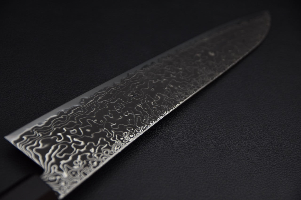 Couteau japonais gyuto 240 mm, profil du dos de la lame