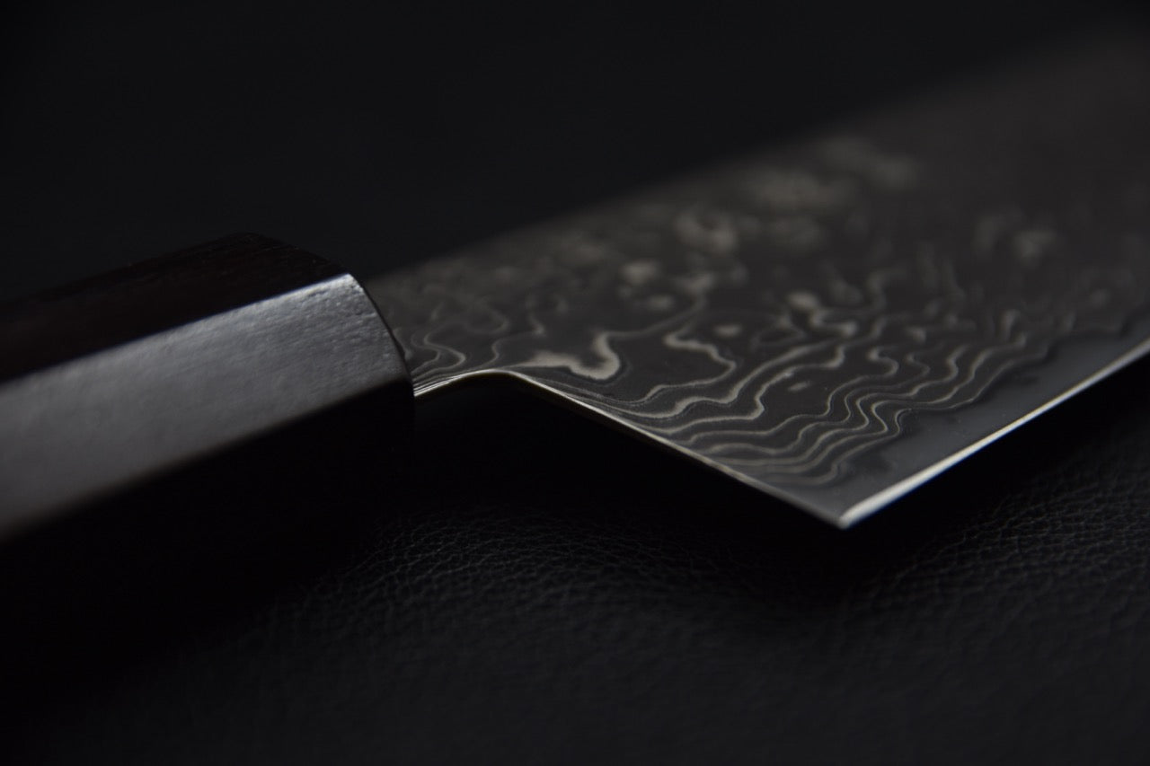 Couteau japonais gyuto 240 mm, détail de la pointe