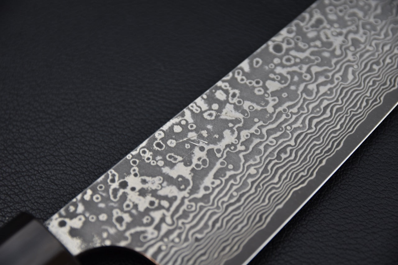 Bunka japonais SPG Strix — détail du tranchant et de la pointe