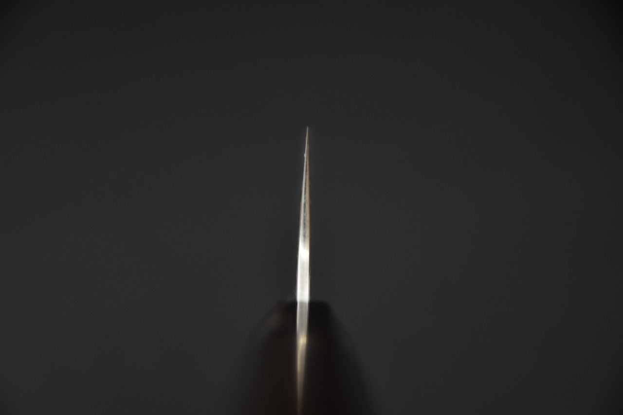 Couteau japonais bunka 170 mm — vue d'ensemble sur fond neutre