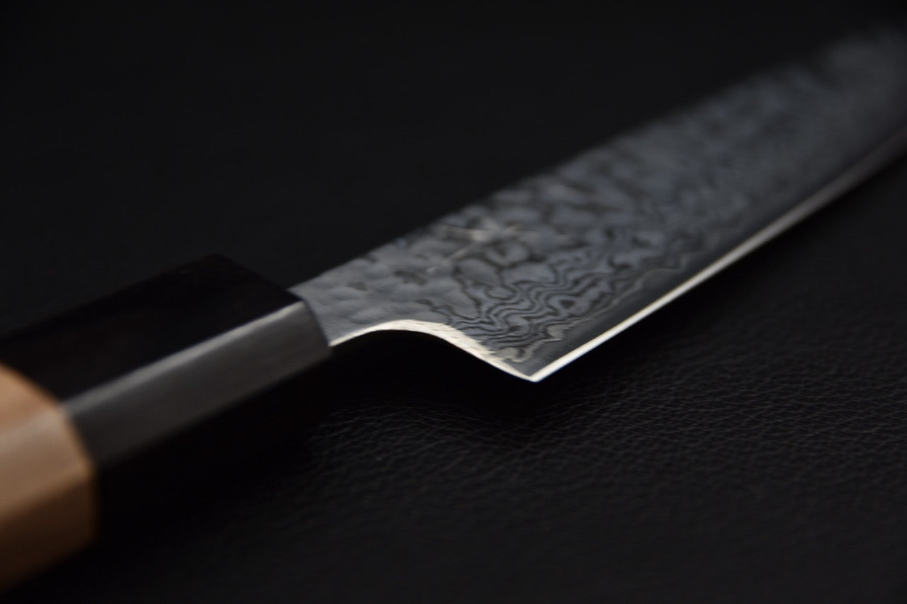 Hitohira petty 135 mm couteau japonais — vue de profil, transition jigane et tranchant poli