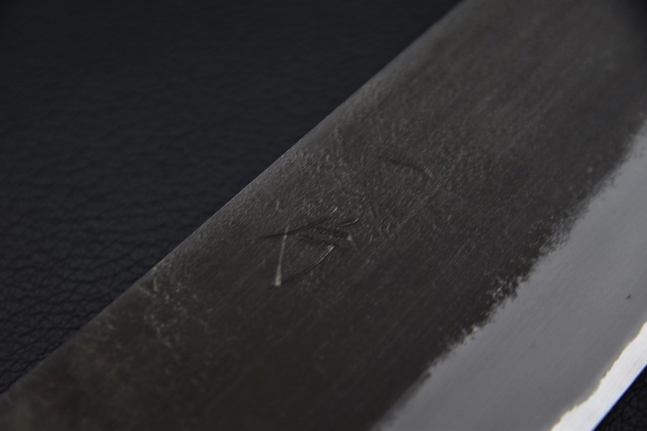 hitohira-hinode-nashiji-shirogami-2-stainless-clad-gyuto-210mm-taihei_3.jpeg,Hitohira Hinode Nashiji Shirogami #2 Stainless Clad Gyuto 210mm Taihei - vue 3
