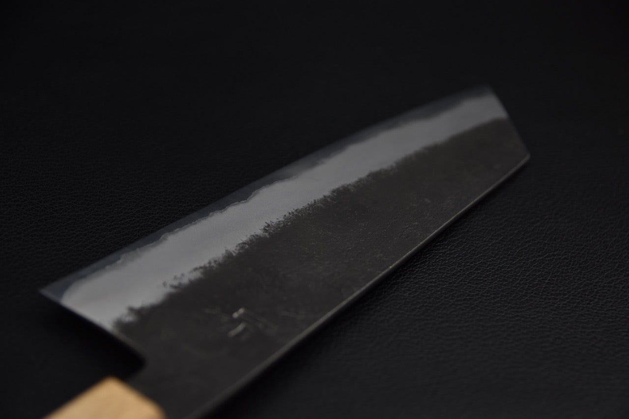 Bunka 180 mm — vue du talon et hauteur de lame