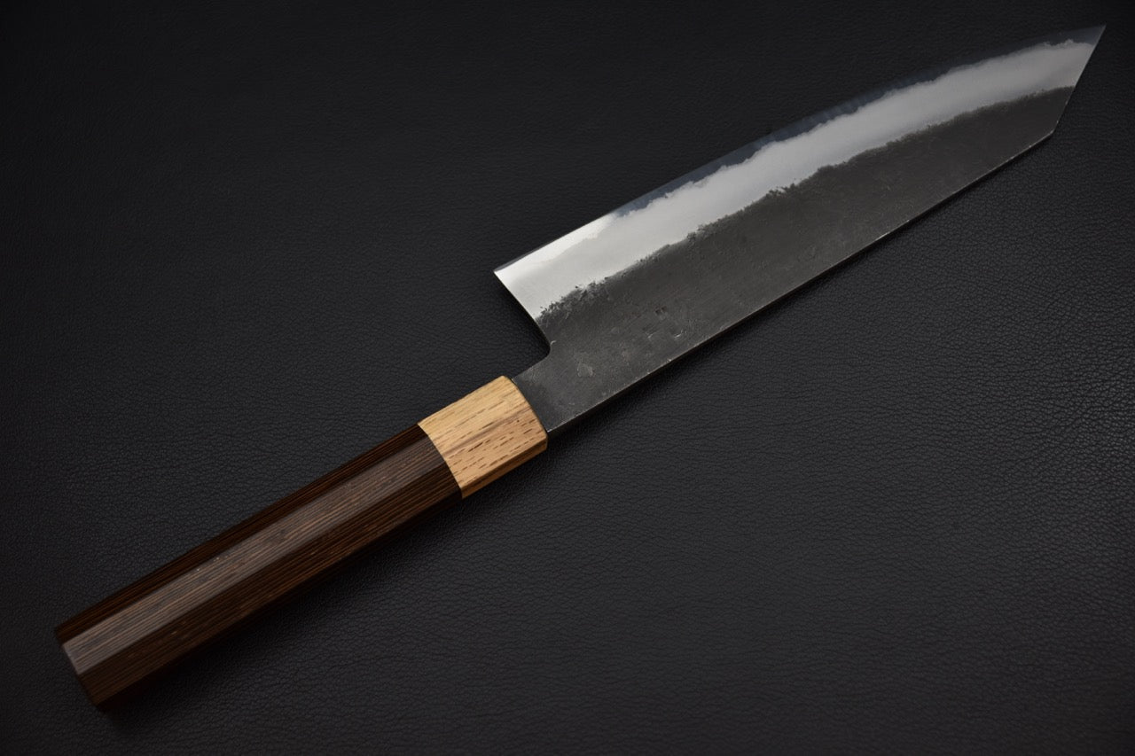 Hitohira kiritsuke 210 mm couteau japonais — tranchant poli, ligne de jigane visible