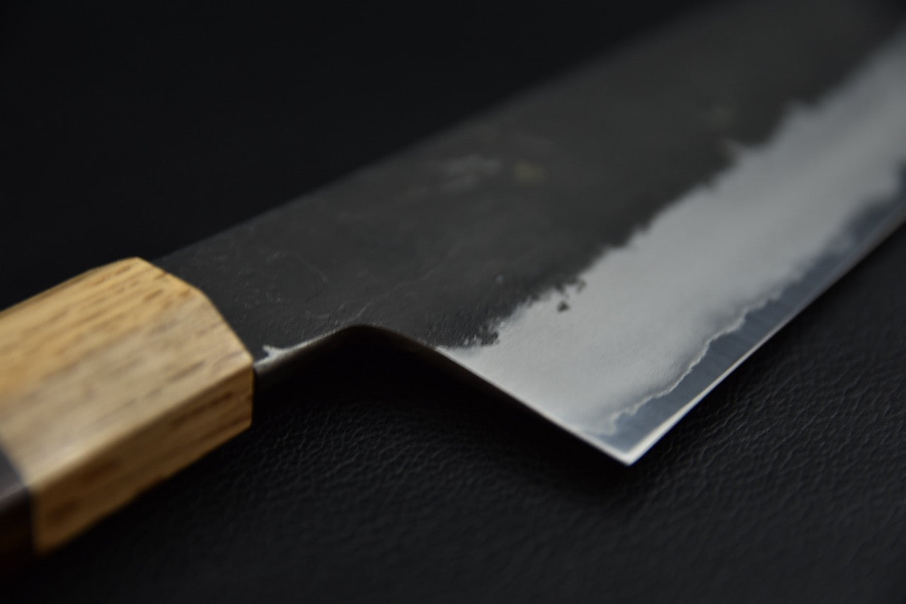 Hitohira kiritsuke 210 mm couteau japonais — vue du dos de la lame