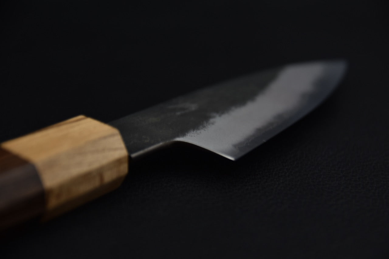 Couteau japonais petty — manche en tagayasan, grain serré, vue de dessus