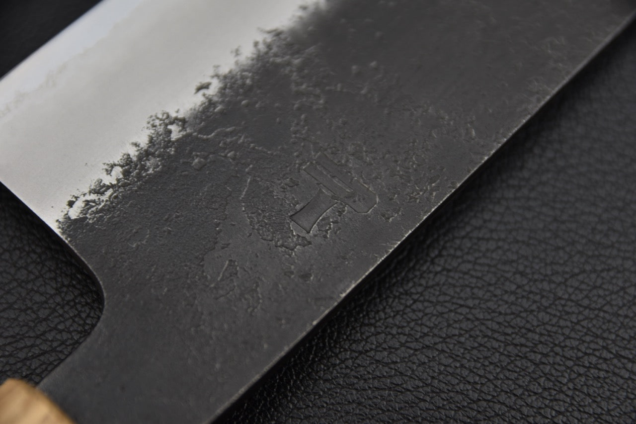 Santoku japonais — jonction manche et lame, détail de la virole