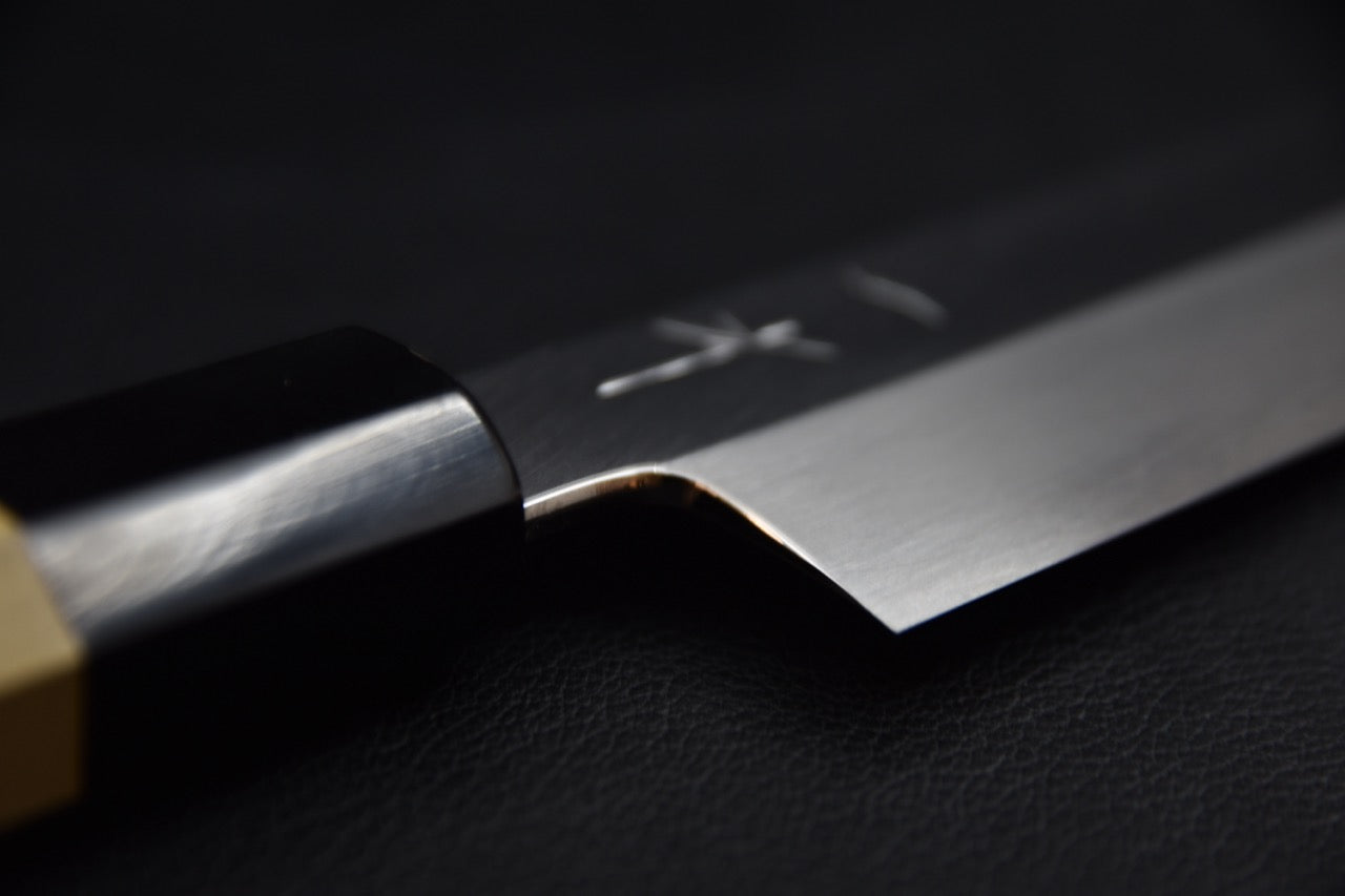 Hitohira Nakagawa couteau japonais — lame complète à plat, vue de dessus