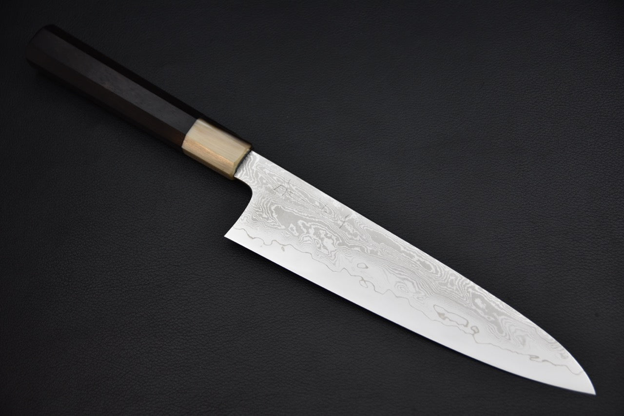 Couteau japonais gyuto 210 mm : vue complète, lame en Ginsan et manche en ébène
