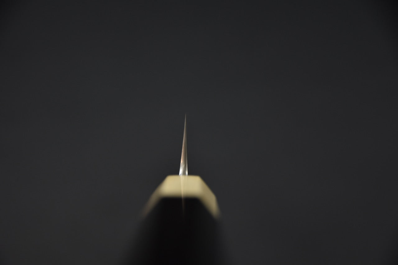 Hitohira petty 150 mm VG10 — vue du dos de lame et du talon
