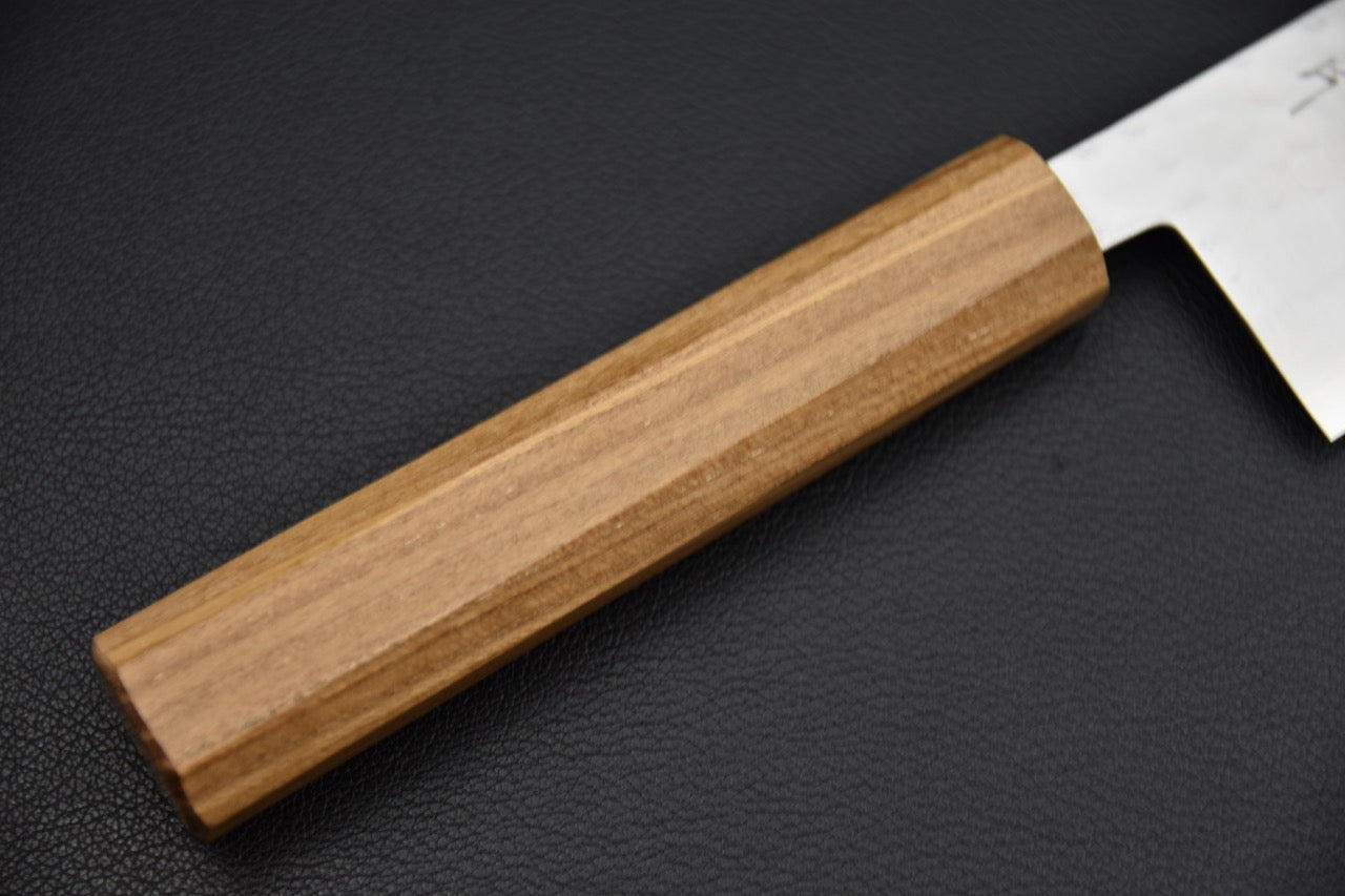 Santoku japonais 170 mm — jonction manche et lame, détail talon