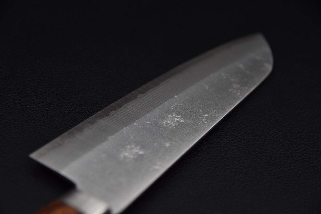 Couteau japonais santoku — manche imitation vue de côté