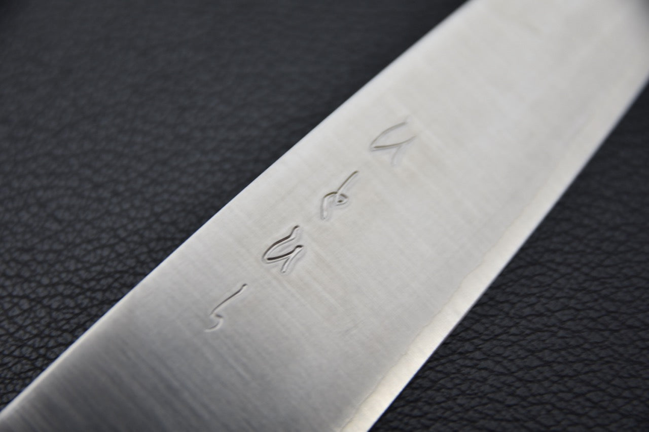 Petty japonais 135 mm SKD-11 — vue du tranchant et de la pointe