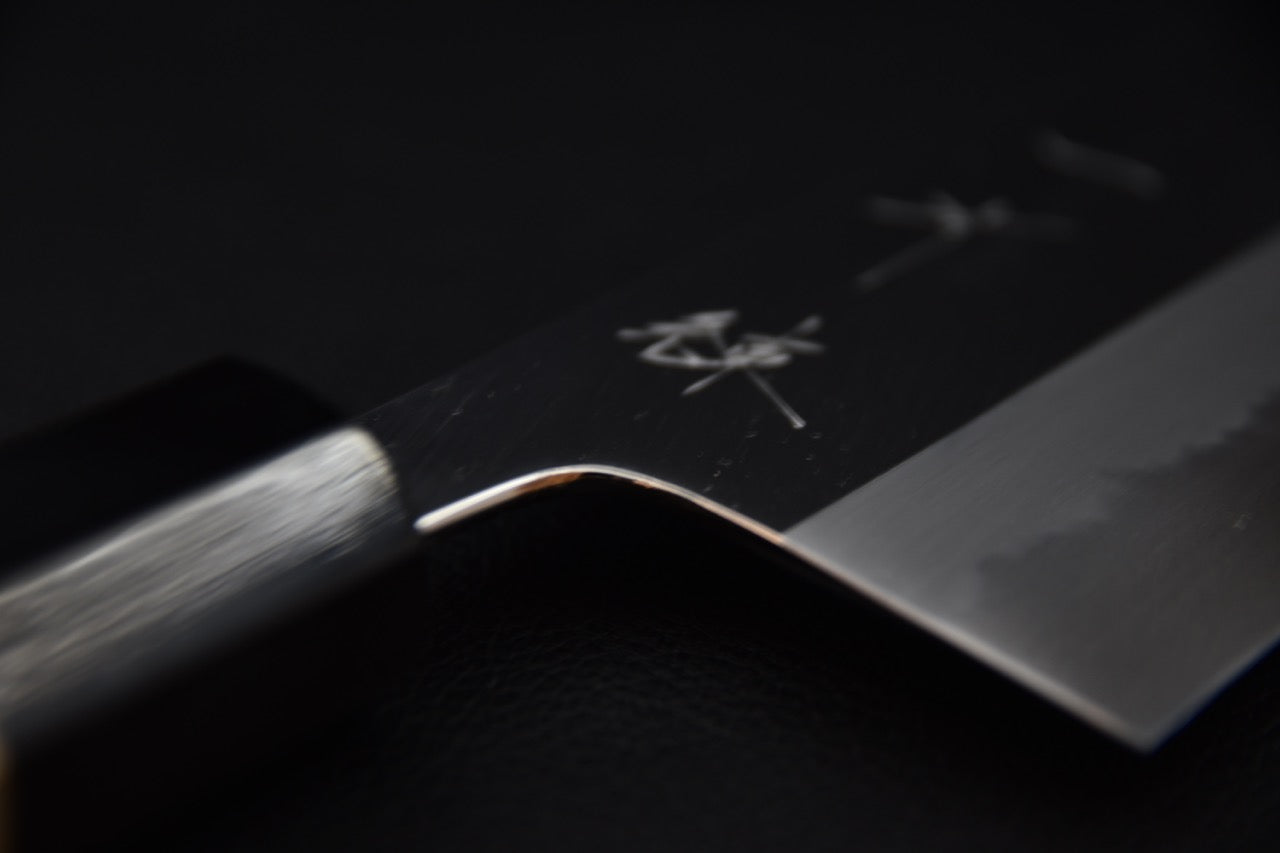 Couteau Nakiri japonais lame acier Shirogami 2 gros plan