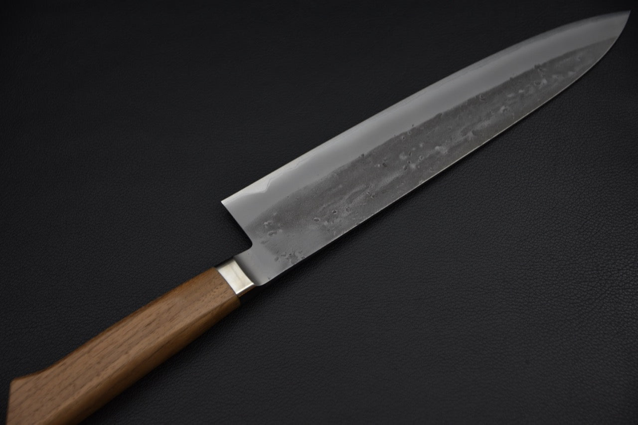 Couteau japonais gyuto 240 mm — jonction lame et manche wa en noyer octogonal