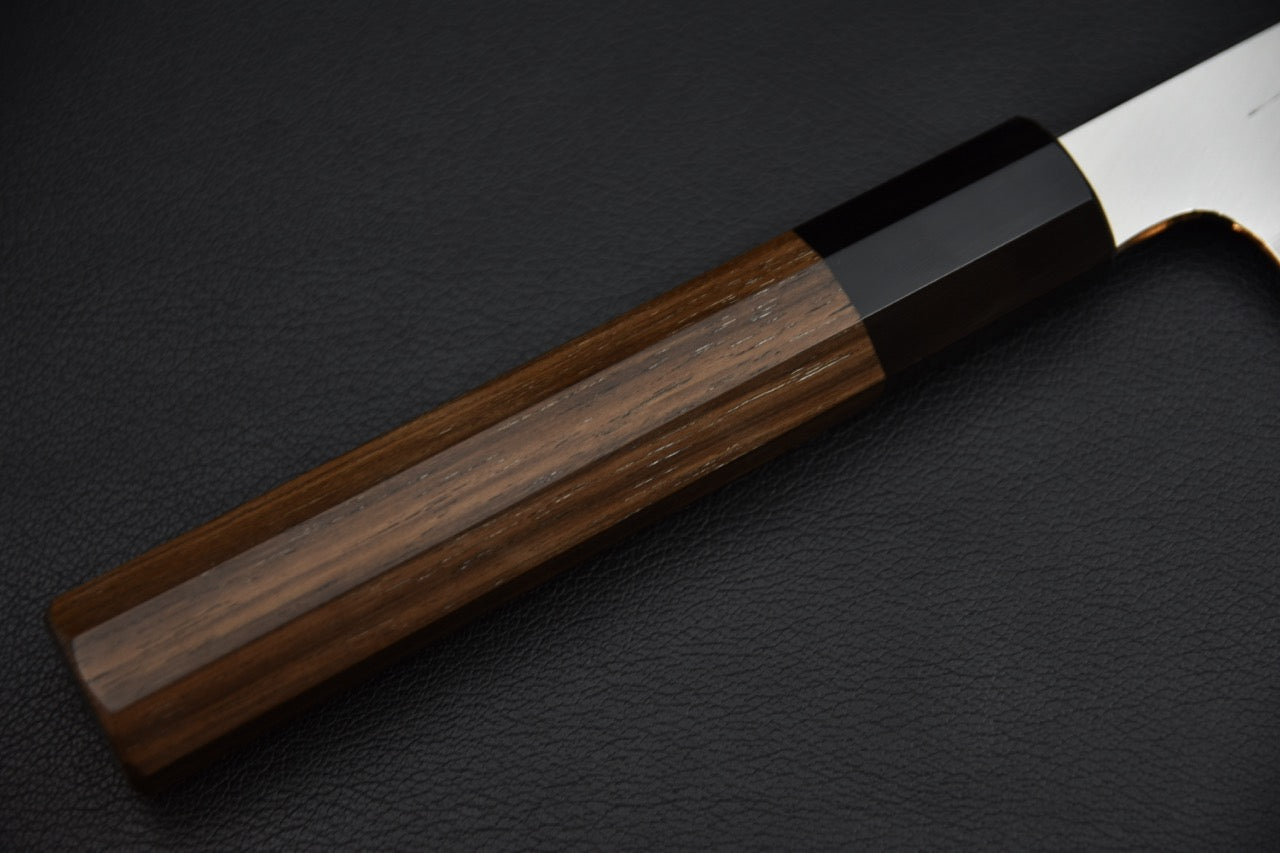 Hitohira Togashi gyuto 240 mm — pointe de lame, profil fin, couteau japonais gyuto