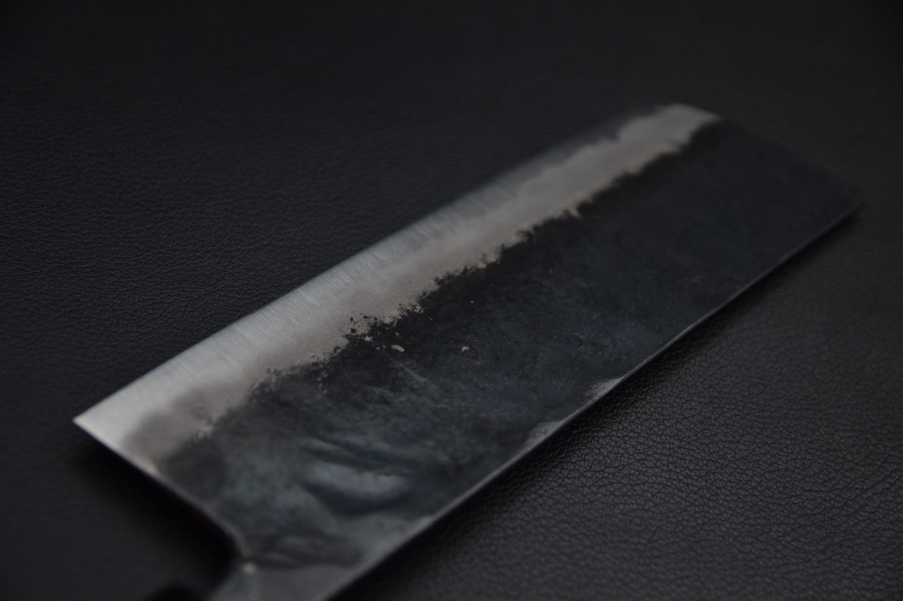 Nakiri Shirogami #2 — détail du biseau poli, ligne hagane visible