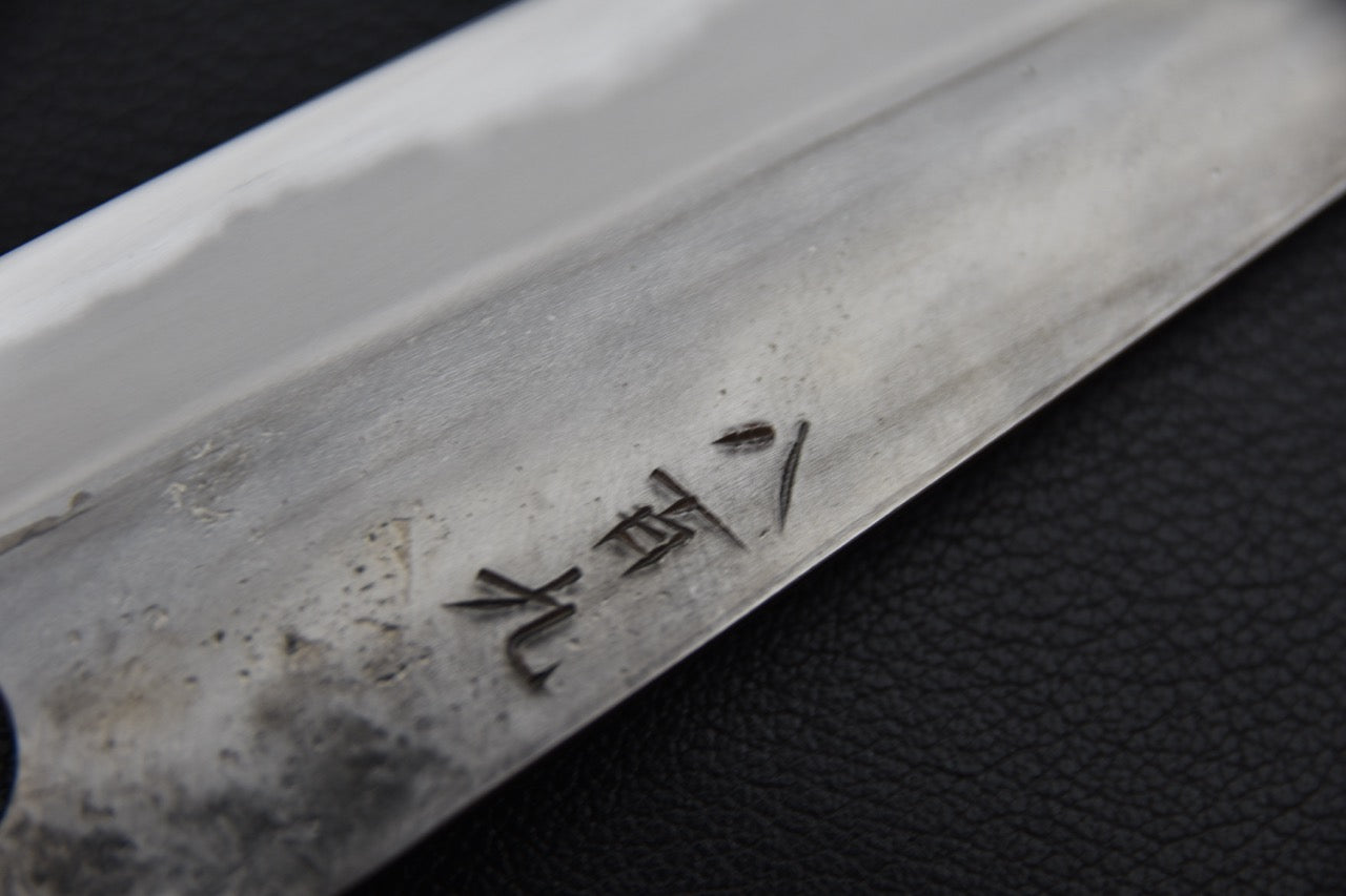 Jiro Nakagawa petty 150 mm — flanc de lame, contraste kasumi et hagane