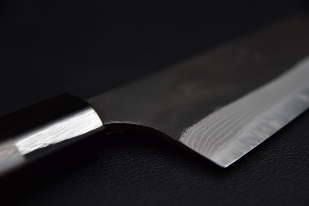 Santoku couteau japonais — manche, vue de profil