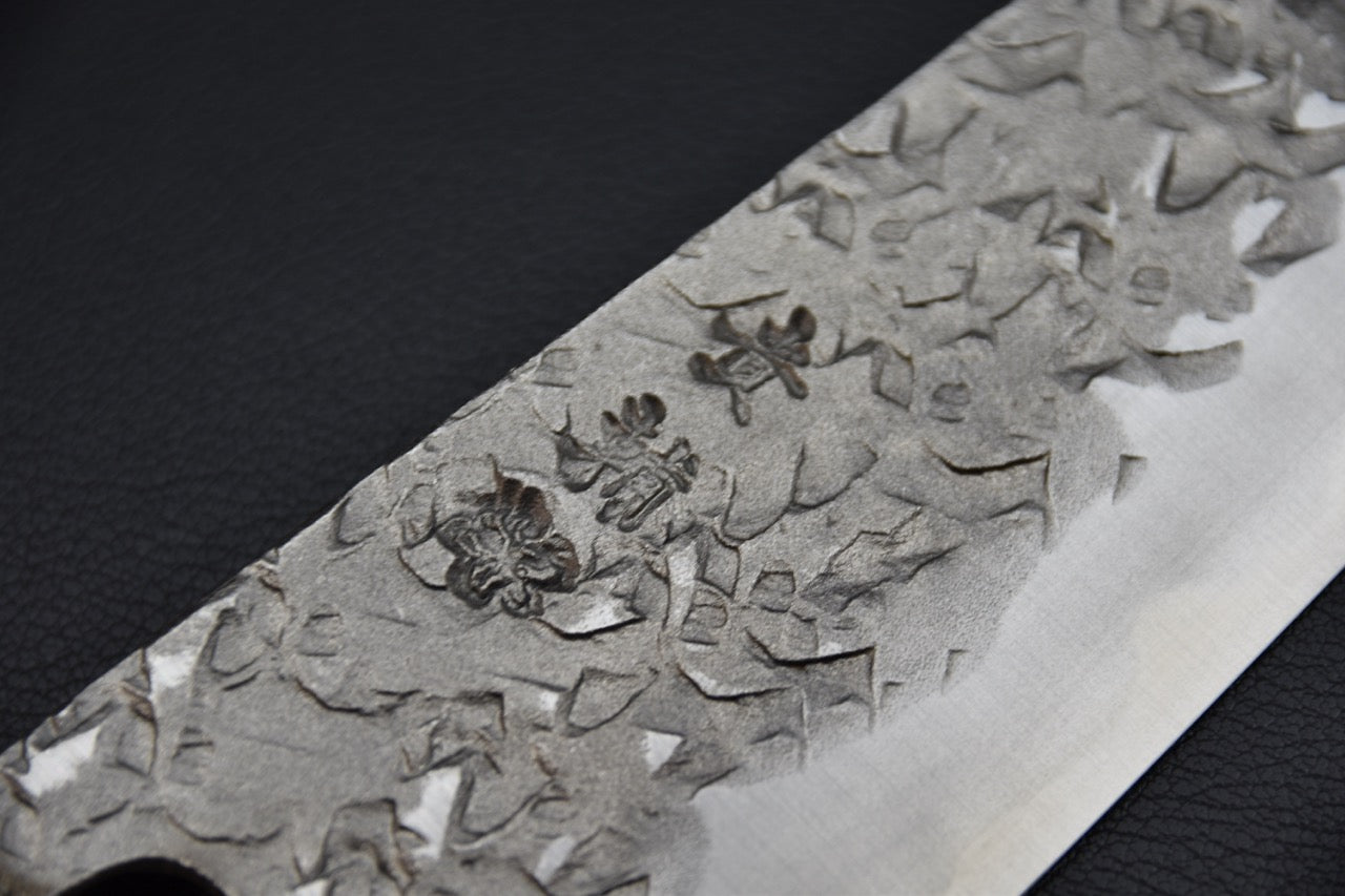 Bunka 180 mm Aogami #2 — vue de la pointe k-tip