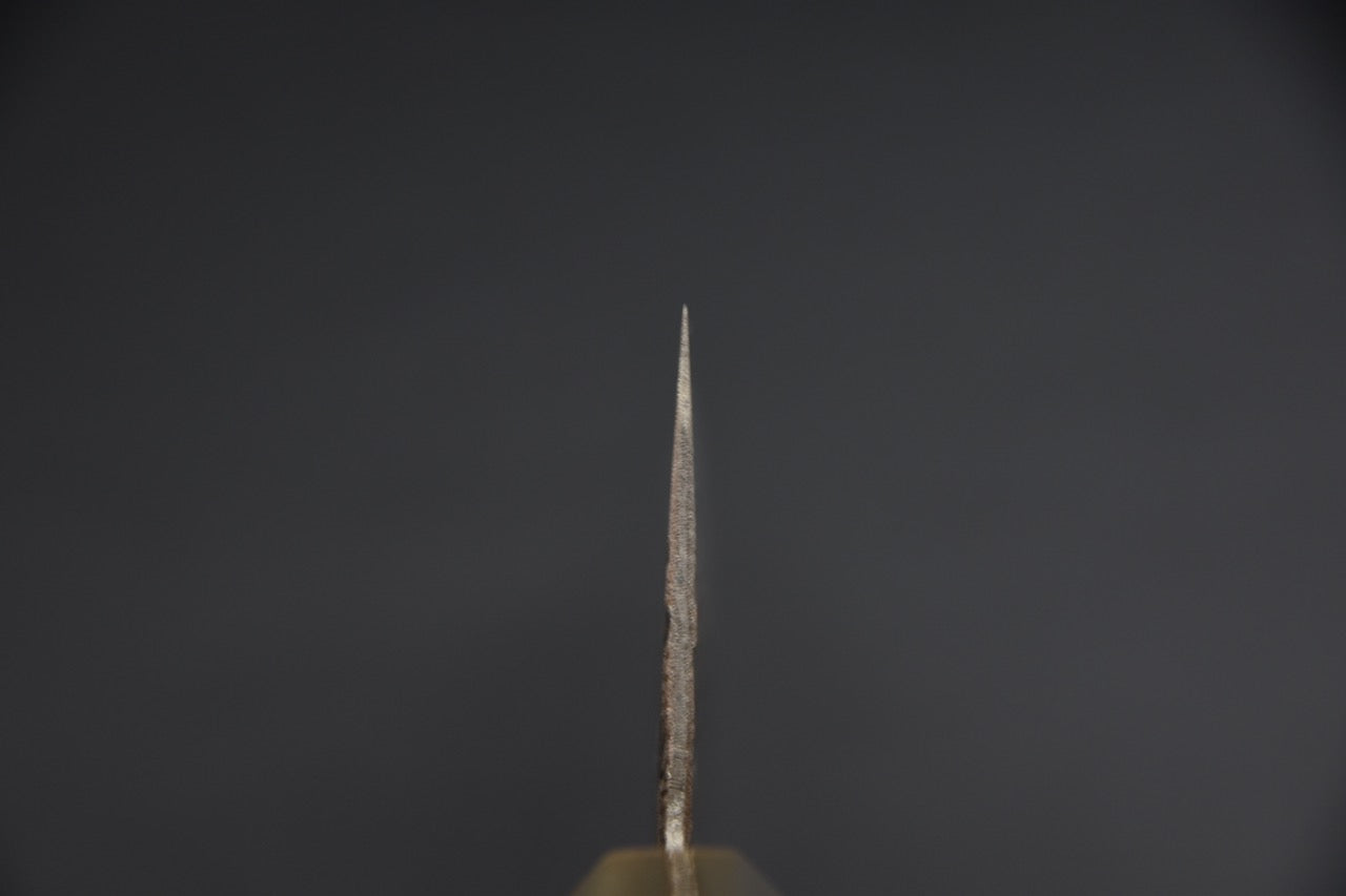 Couteau japonais bunka 180 mm — vue d'ensemble sur fond neutre