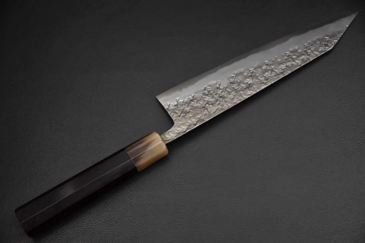 Couteau japonais kiritsuke — pointe k-tip vue de près