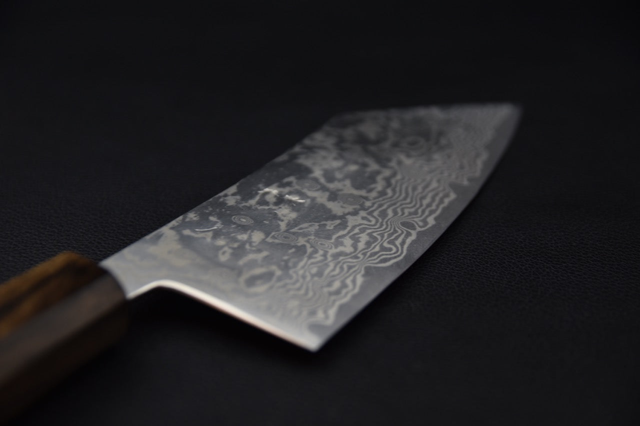 Couteau japonais Tsubaki avec lame en acier Damascus et manche en bois de Bubinga