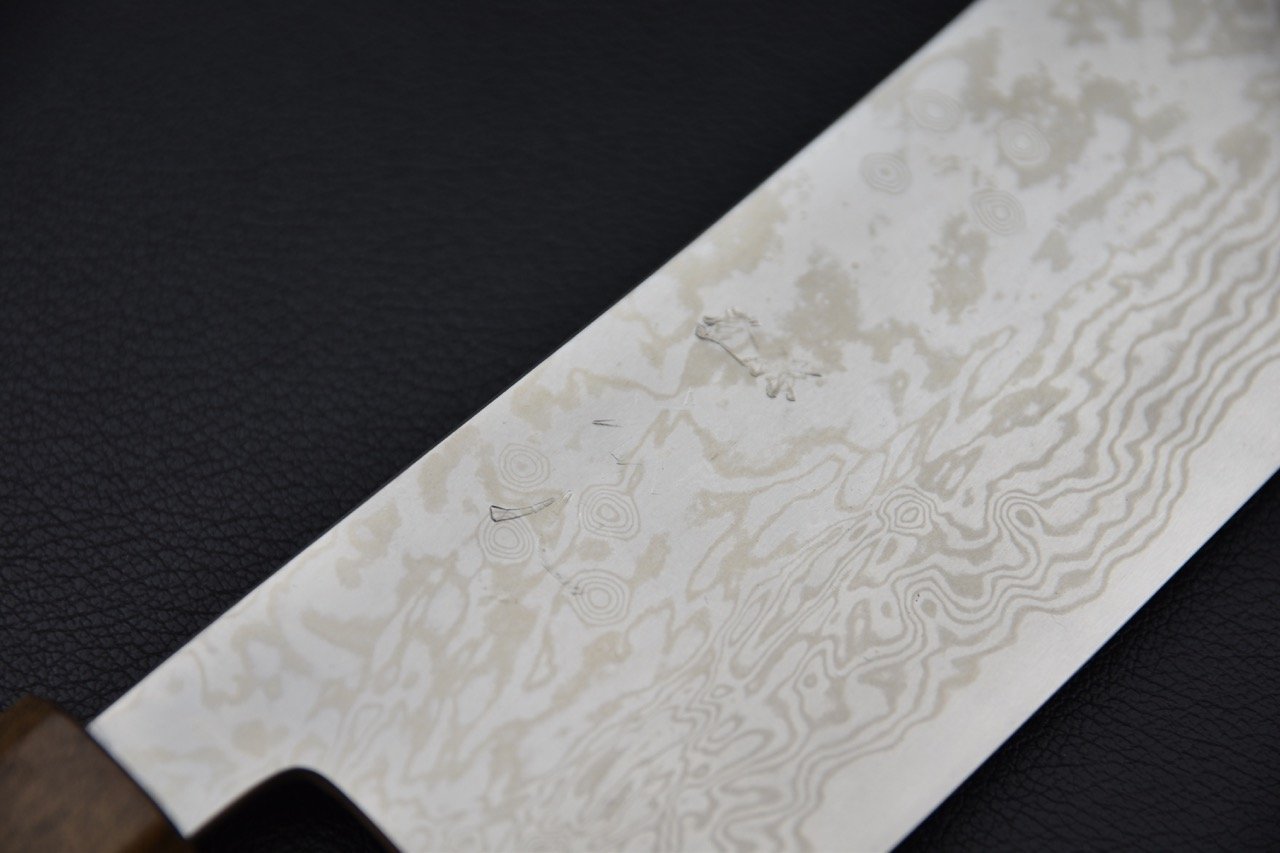 Couteau japonais Tsubaki avec lame en acier Damascus et manche en bois Bubinga, Kajiya Kanji