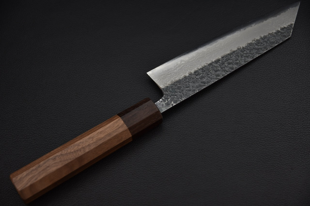 Couteau japonais bunka 165 mm — vue du tranchant et du talon