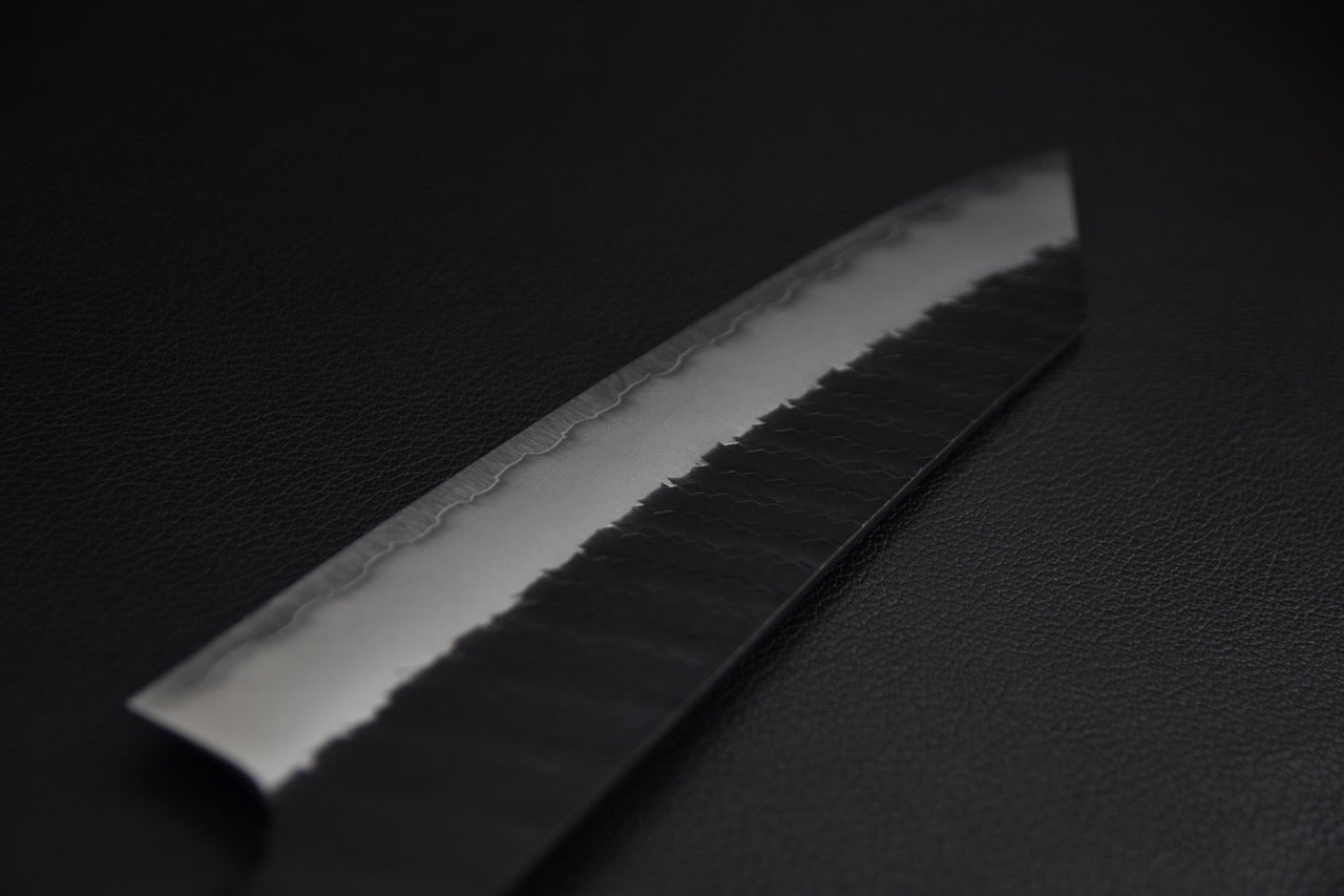 Nigara kiritsuke 210 mm couteau japonais — vue du tranchant et construction sanmai