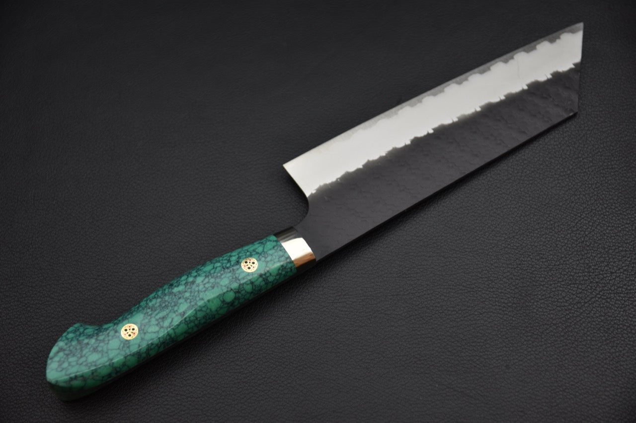 Couteau japonais nakiri SG2 — vue complète côté manche, rivets dorés et virole argentée