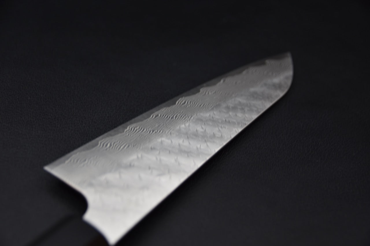 Lame de couteau japonais avec motifs damas