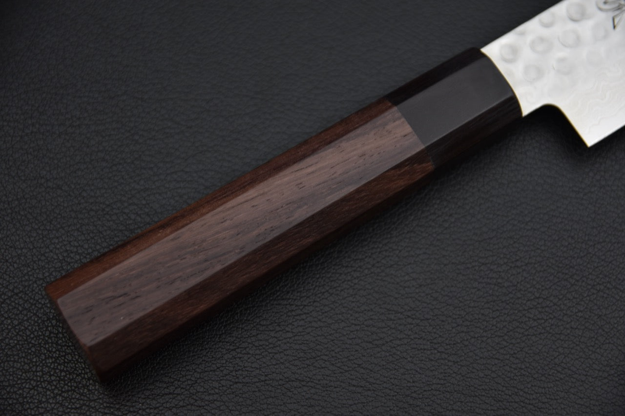 Sujihiki japonais 240 mm — détail du manche wa octogonal en bois dense et bague noire