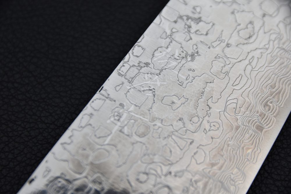 Takeshi Saji R2 Damascus Santoku 180mm Corne De Cerf