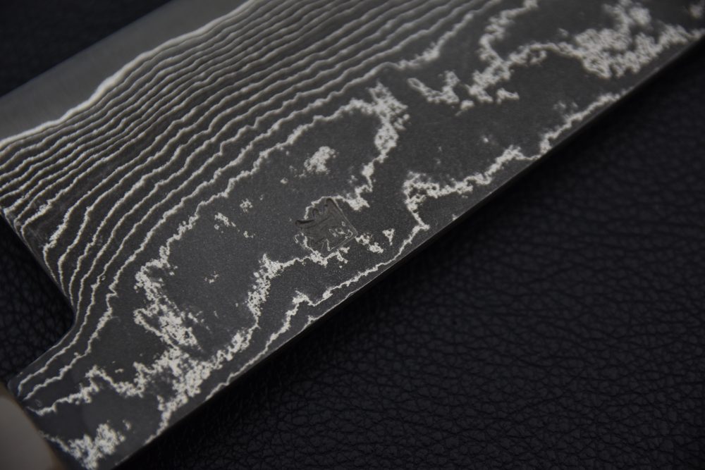 Tanaka Shigeki SG2 Black Damascus Gyuto 240mm Ébène